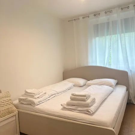 Apartment Lena