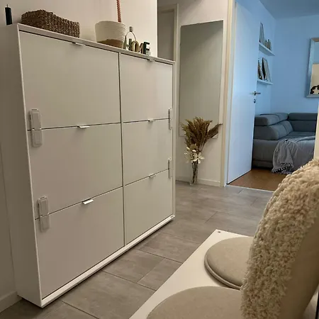 Apartment Lena *