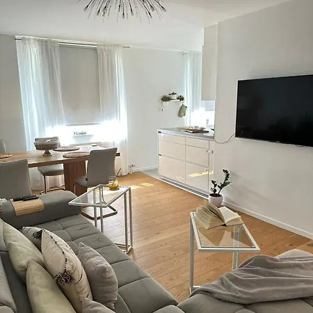 Apartment Lena *
